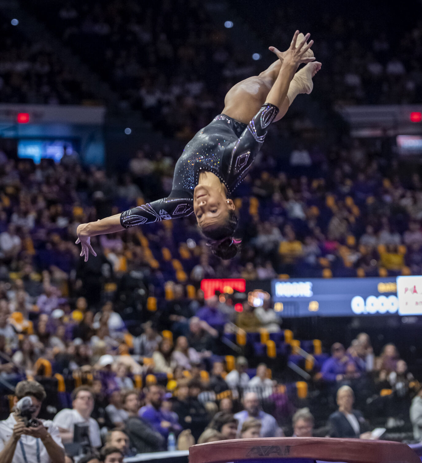 BR.lsugym.012123_001 MJ.JPG